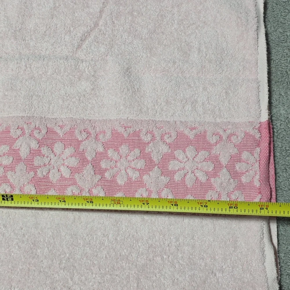 2 Vintage Cannon Monticello JC Penney Towel Sculpted Fringe USA Pink Green